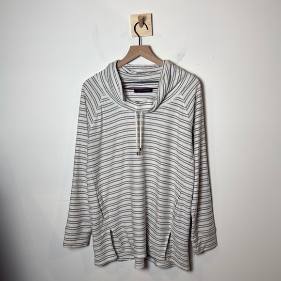 Tommy Hilfiger Pullover Drawstring Cowl Neck Turtleneck Tunic with Pockets - Picture 2 of 12